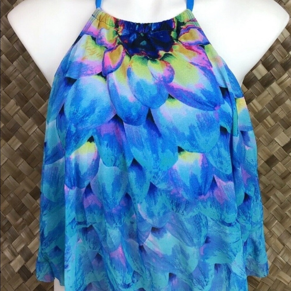 Coco Reef 34DD Blue High-neck Ruffle Top